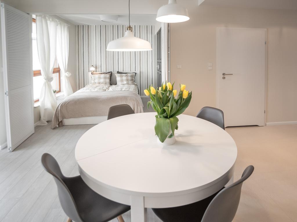 Apartament Z Widokiem Na Dworek Gdansk Bagian luar foto